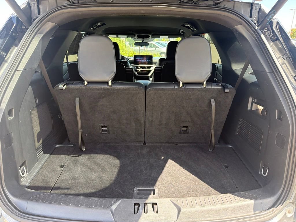 Used 2025 Ford Explorer ST-Line AWD/4WD image 16