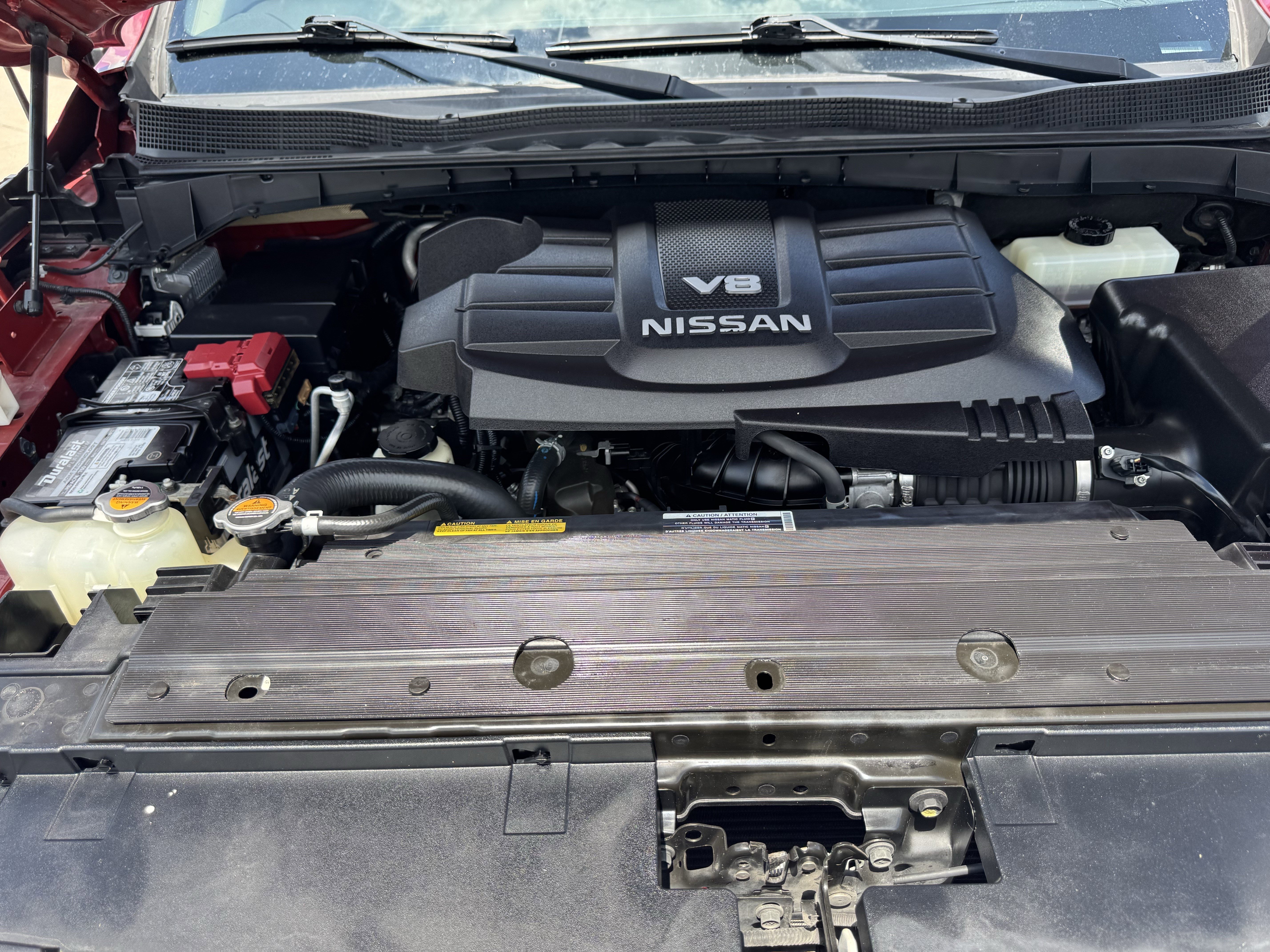 Used 2020 Nissan Titan SL w/ Moonroof Package AWD/4WD image 33