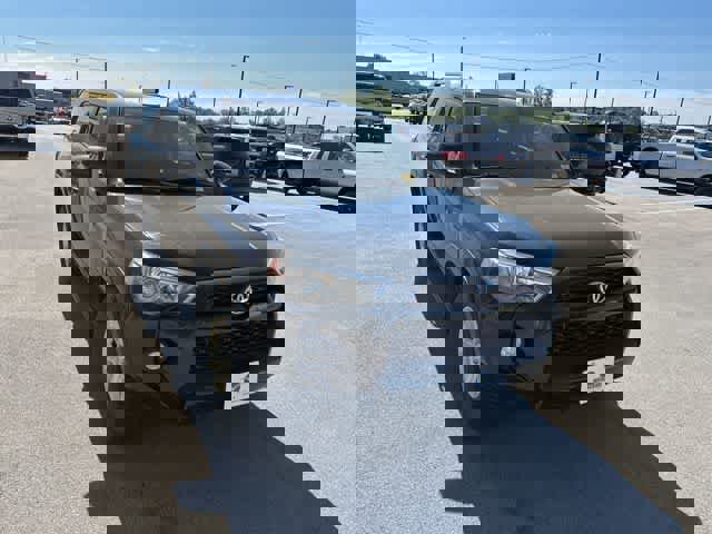 Used 2015 Toyota 4Runner SR5 image 24