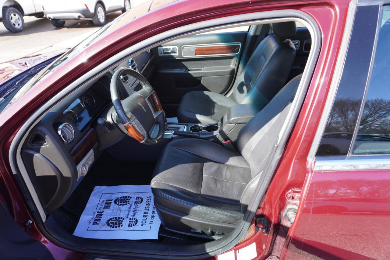 Used 2006 Lincoln Zephyr image 17