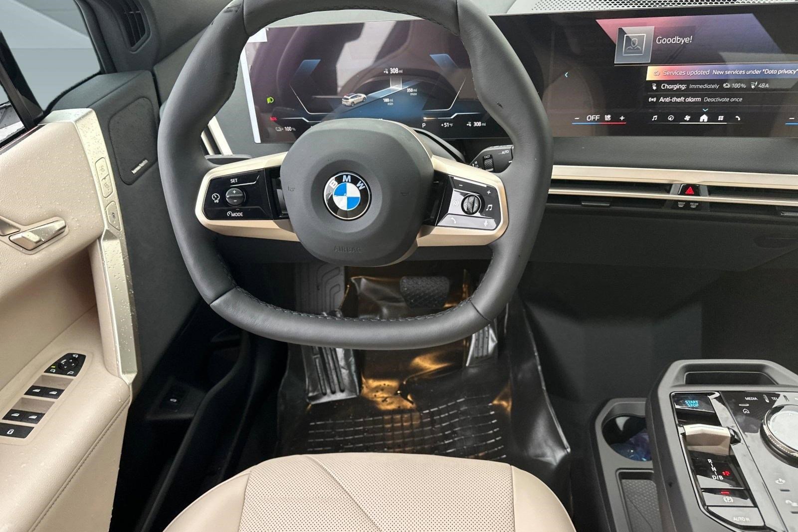 Used 2026 BMW iX xDrive45 image 24