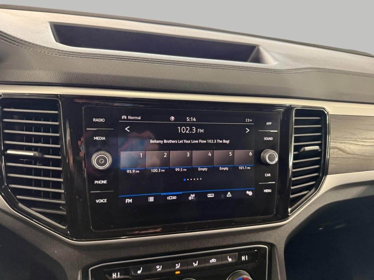 Used 2022 Volkswagen Atlas SE image 15