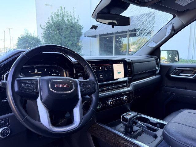 Used 2023 GMC Sierra 1500 Elevation AWD/4WD image 10