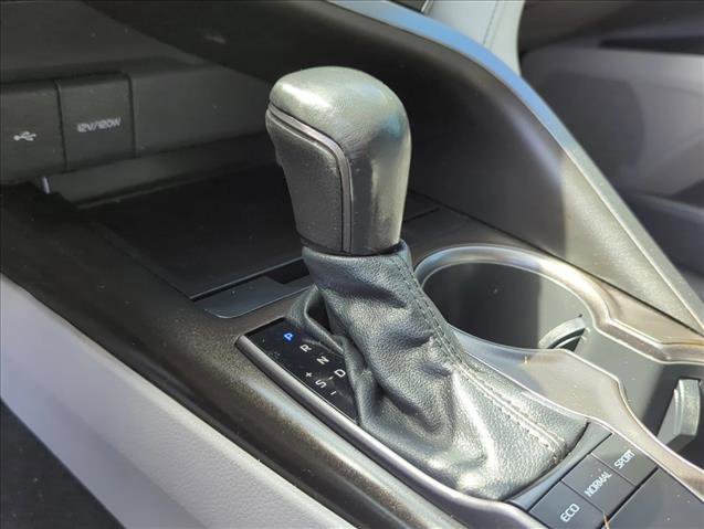 Certified 2022 Toyota Camry SE image 23