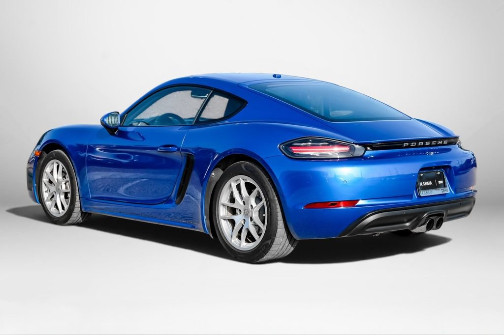 Used 2017 Porsche 718 Cayman RWD image 8