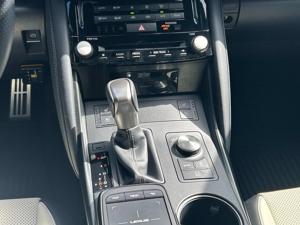 Used 2025 Lexus IS 500 w/ Accessory Package 2 RWD image 21