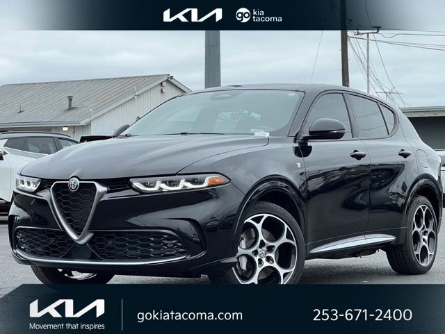 Used 2024 Alfa Romeo Tonale Ti AWD/4WD image 1