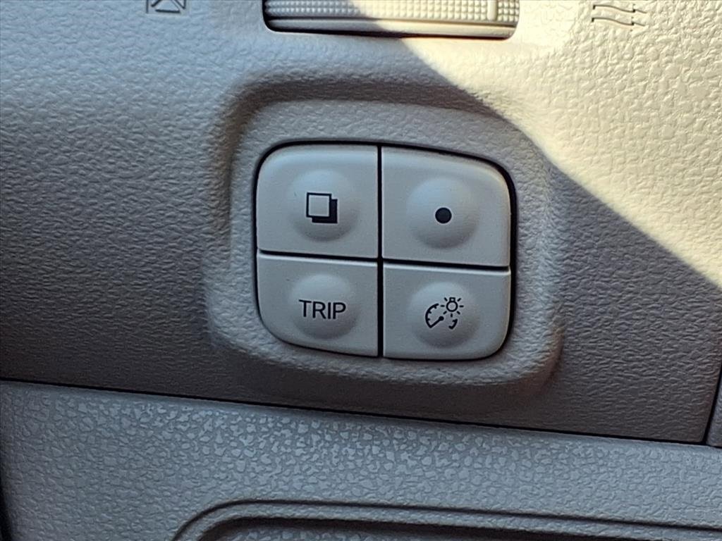 Used 2014 Nissan Leaf SV w/ LED & Quick Charge Package image 29