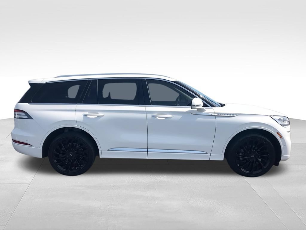 Used 2021 Lincoln Aviator Reserve w/ Equipment Group 210A AWD/4WD image 9