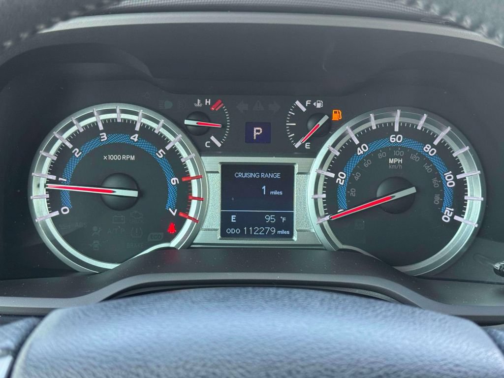 Used 2015 Toyota 4Runner Limited AWD/4WD image 28