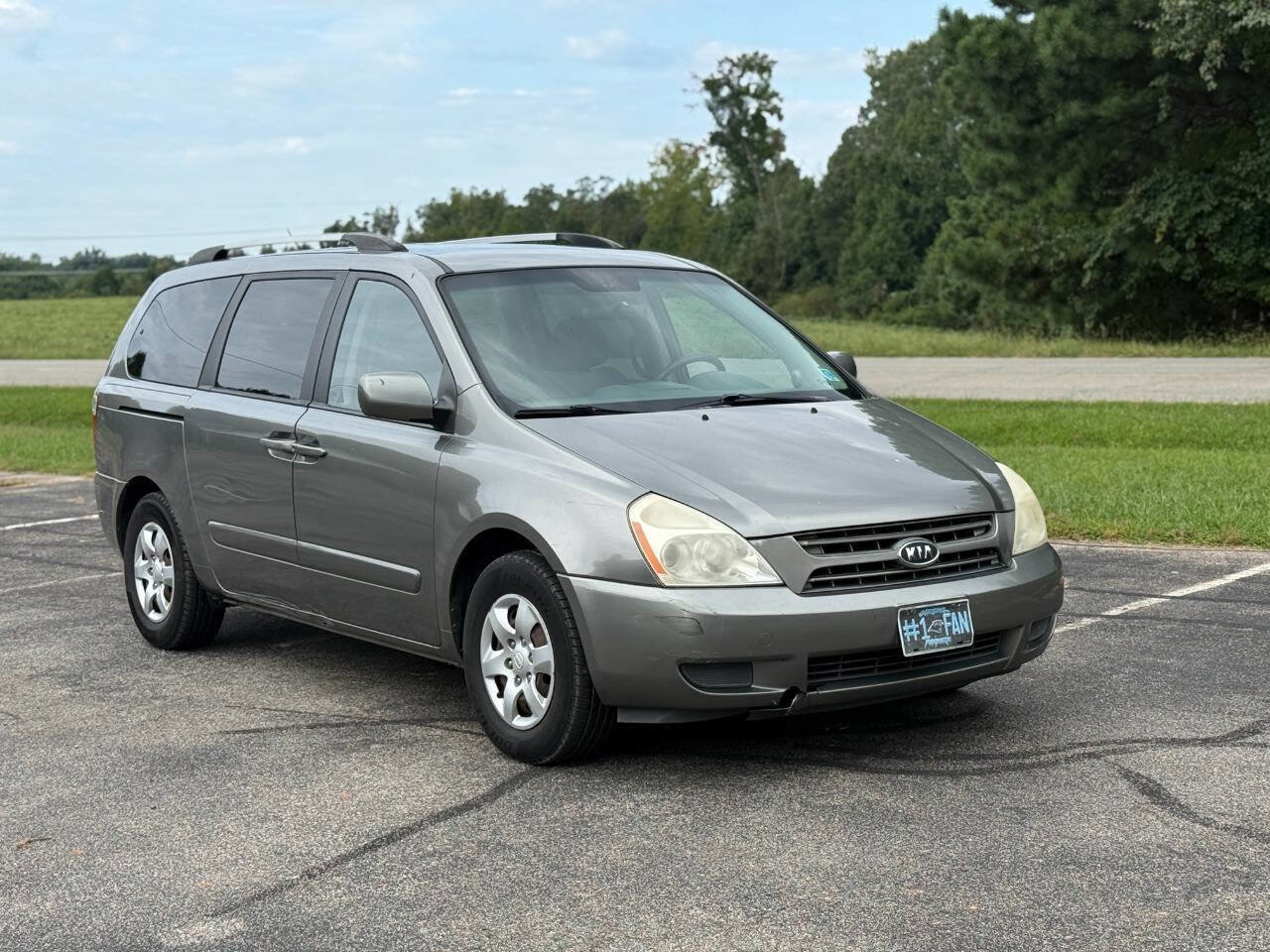 Used 2010 Kia Sedona LX