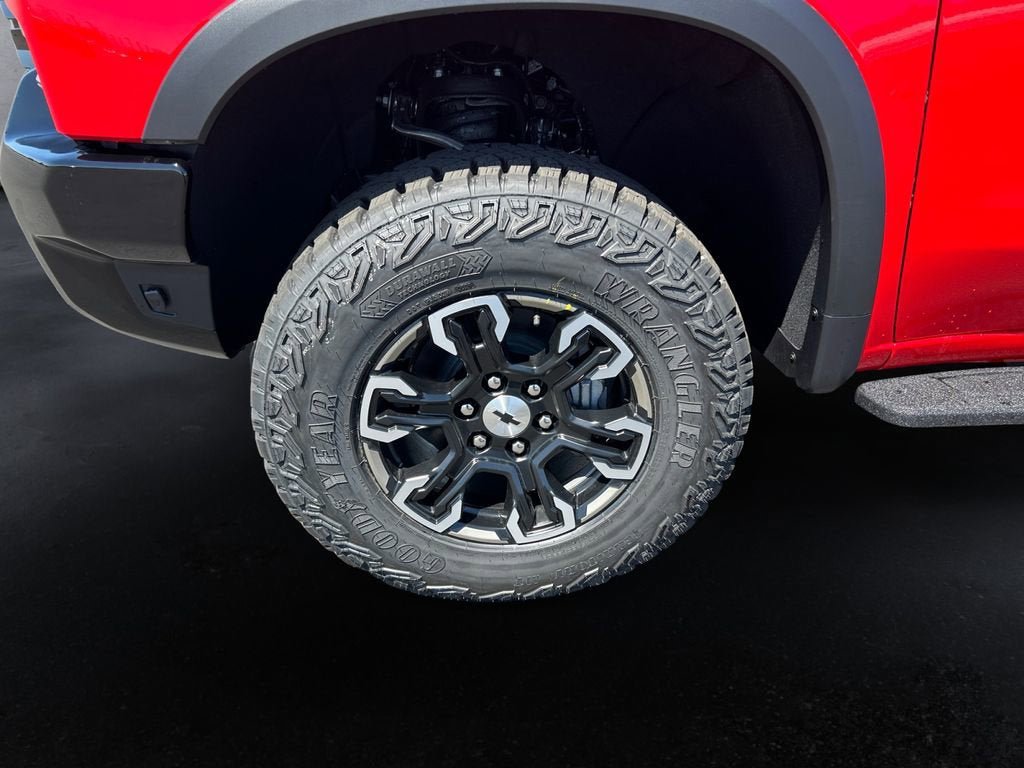New 2026 Chevrolet Silverado 1500 ZR2 AWD/4WD image 9