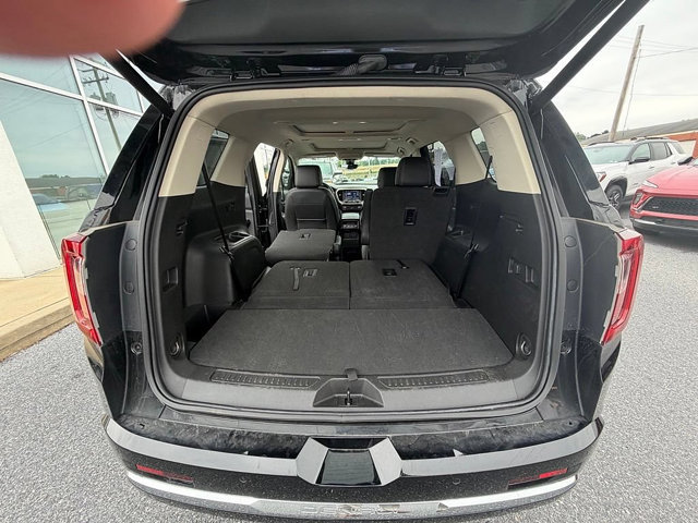 Used 2023 GMC Acadia Denali w/ Denali Technology Package AWD/4WD image 17