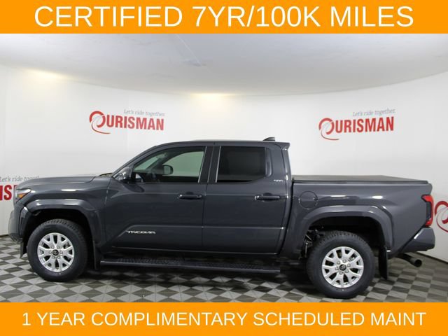 Used 2025 Toyota Tacoma SR5 AWD/4WD image 5