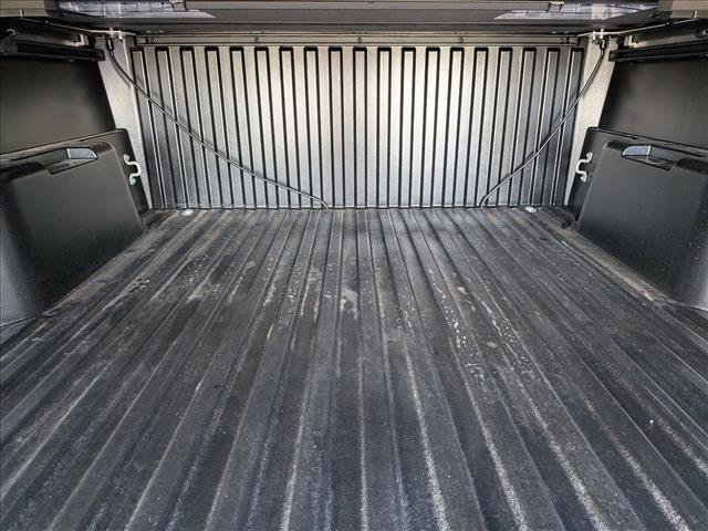 Used 2025 Toyota Tacoma SR5 AWD/4WD image 6