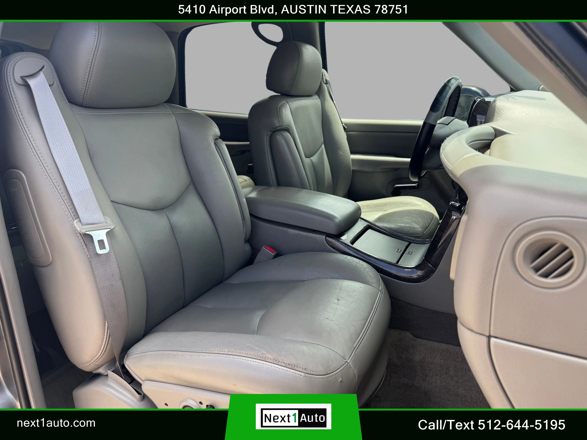 Used 2005 GMC Yukon Denali AWD/4WD image 27