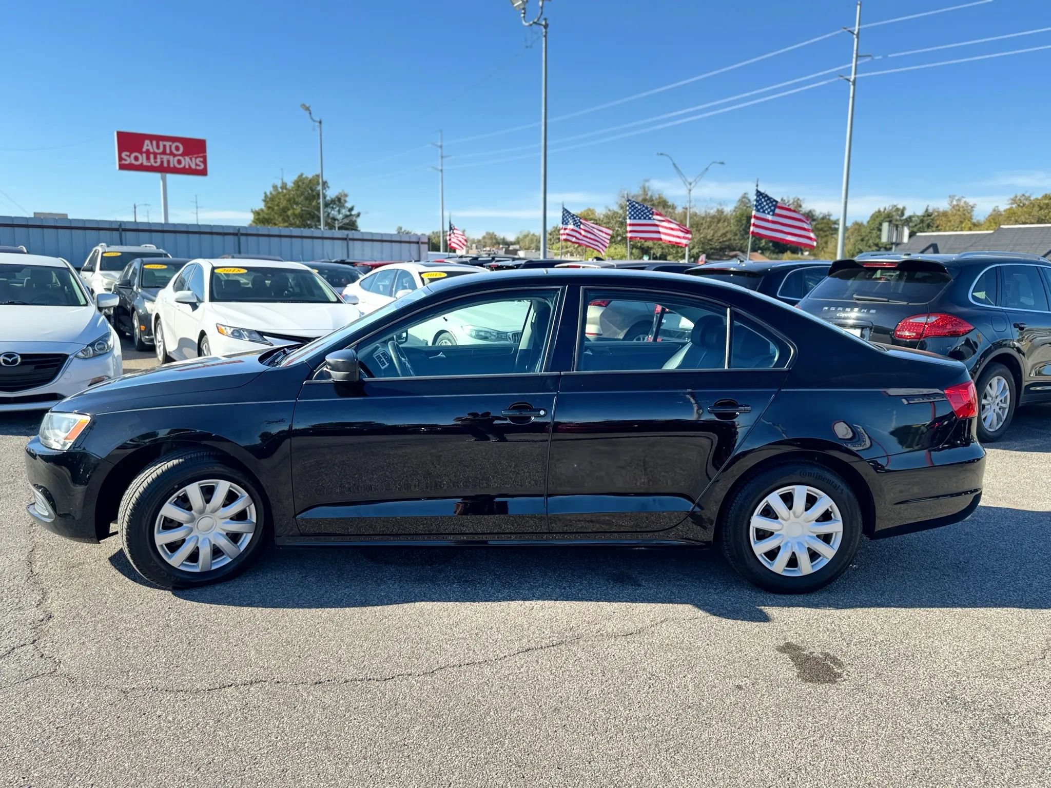 Used 2014 Volkswagen Jetta S image 6