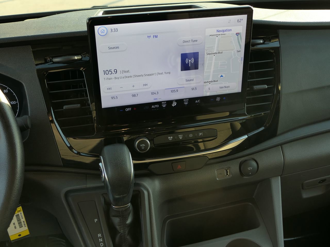 Used 2024 Ford Transit 350 XLT image 18