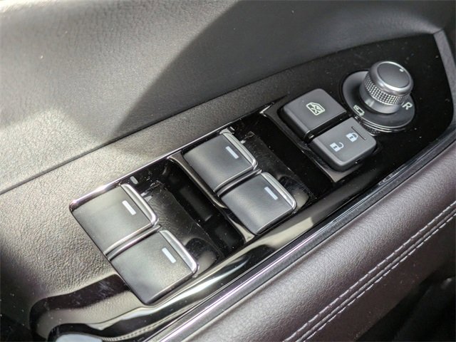 Certified 2025 MAZDA CX-5 Signature image 19