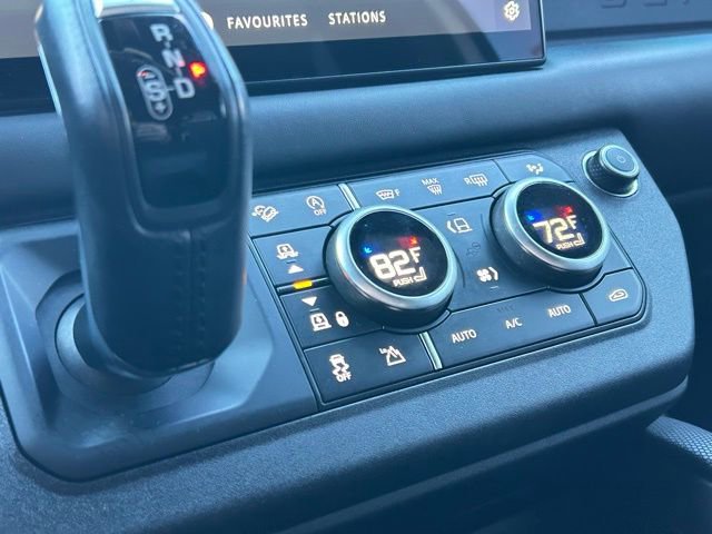 Used 2022 Land Rover Defender 90 V8 image 40