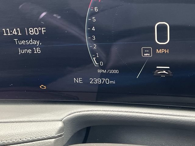 Certified 2025 Cadillac XT4 Premium Luxury AWD/4WD image 19
