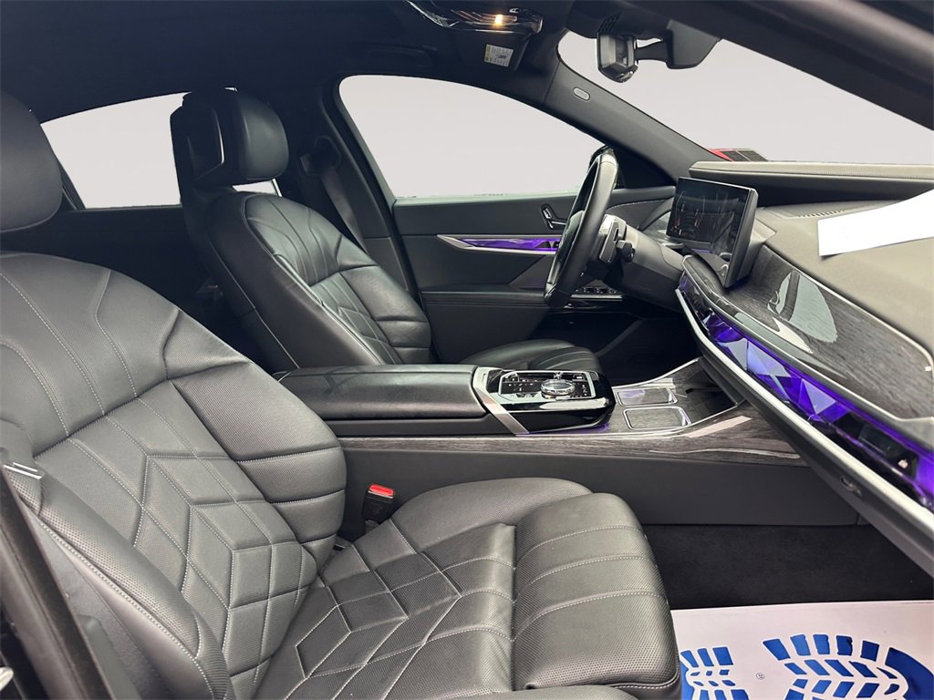 Used 2023 BMW 760i xDrive 760i xDrive w/ Executive Package image 15