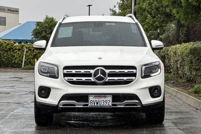Used 2021 Mercedes-Benz GLB 250 w/ Premium Package image 9