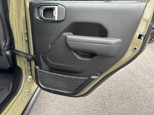 New 2027 Jeep Wrangler Unlimited Rubicon 392 AWD/4WD image 16