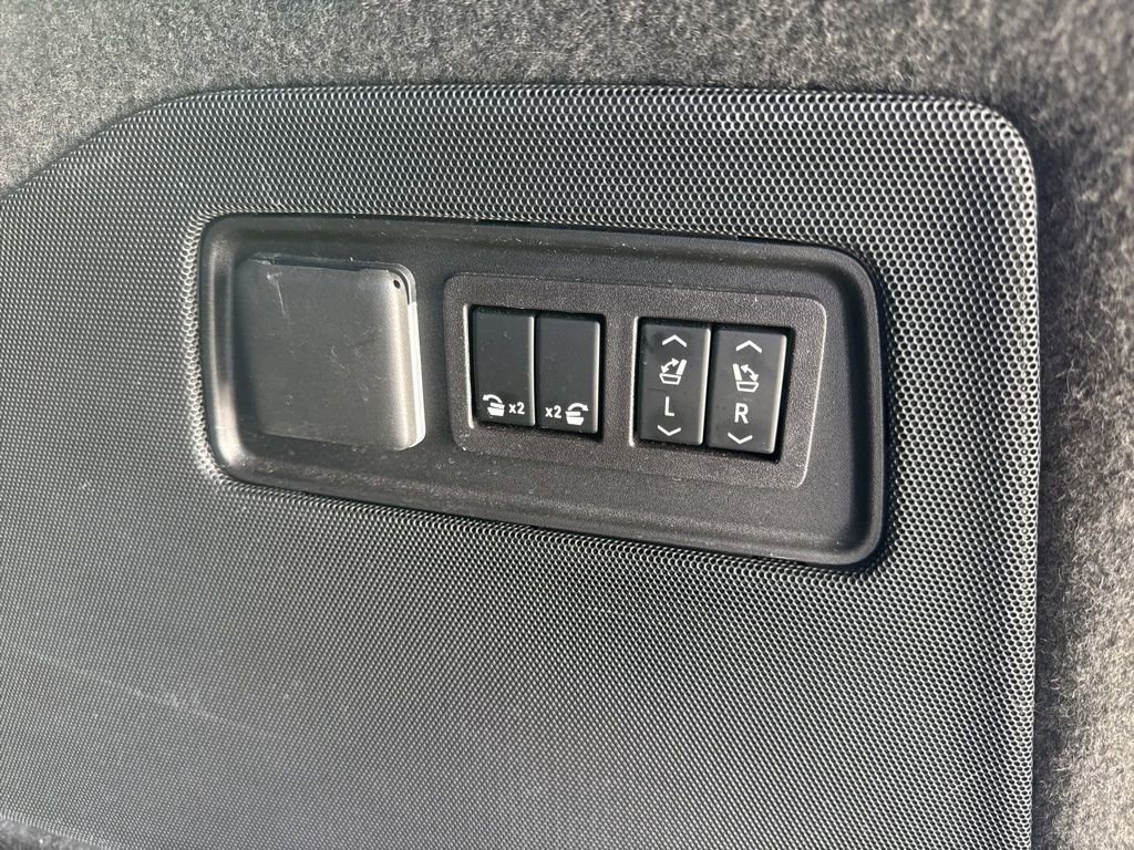 Used 2023 Cadillac Escalade Premium Luxury w/ LPO, Floor Liner Package image 12