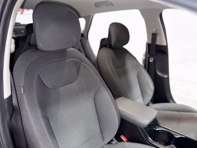 Used 2025 Kia K4 FWD image 13