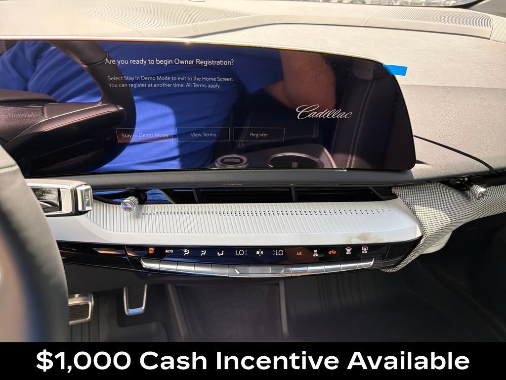New 2026 Cadillac Optiq Sport 1 w/ LPO, Floor Liner Package AWD/4WD image 27