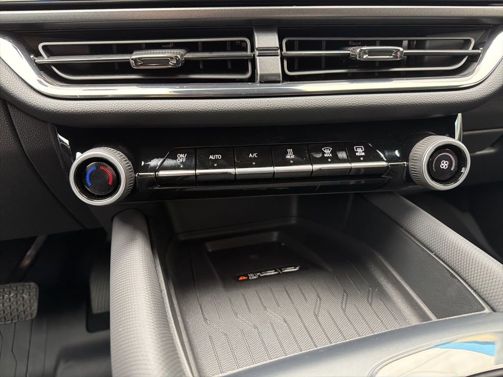 New 2026 Chevrolet Equinox EV RS image 16