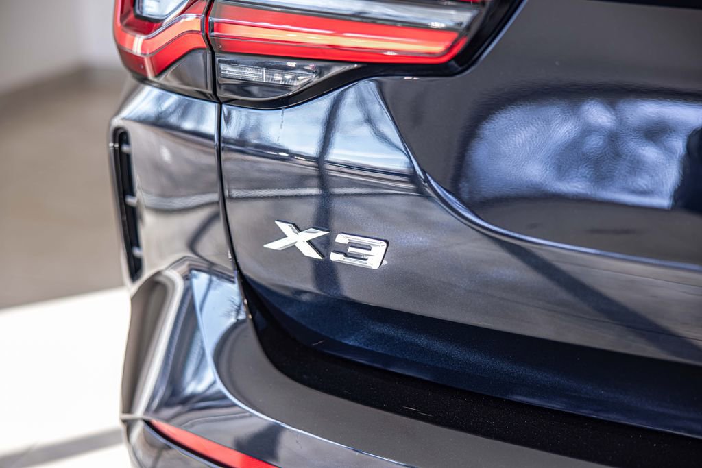 Used 2024 BMW X3 xDrive30i image 16