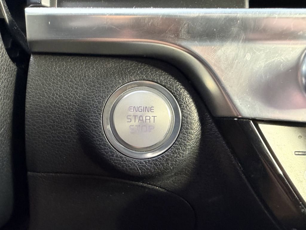 Certified 2023 Kia Telluride SX Prestige AWD/4WD image 26
