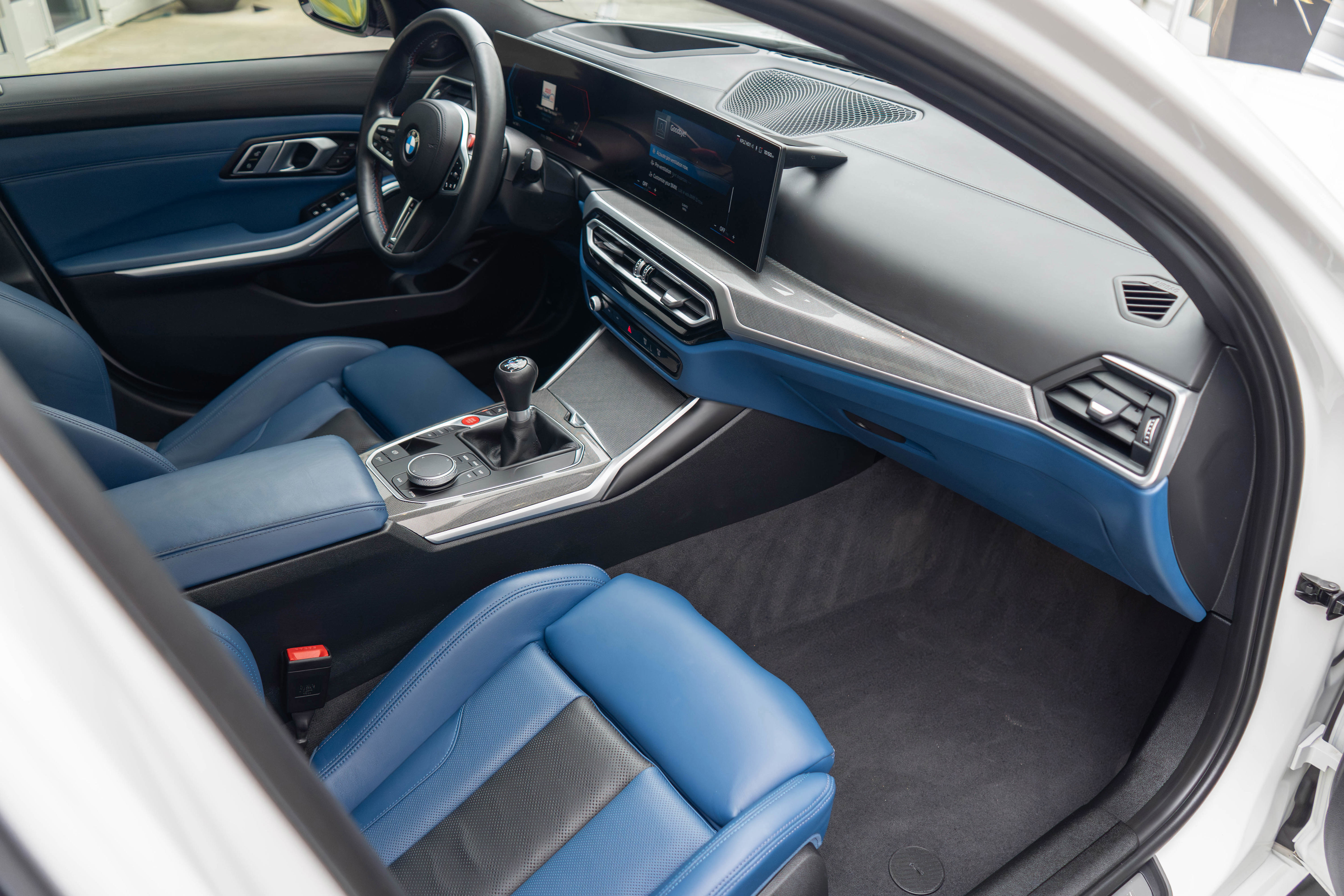 Used 2023 BMW M3 w/ M Carbon Exterior Package image 35