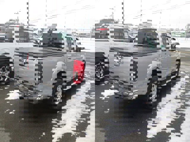 Used 2019 Nissan Frontier SV image 6