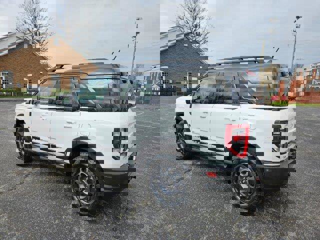 New 2024 Ford Bronco Sport Outer Banks image 6