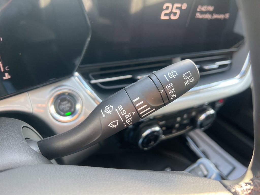 New 2026 Chevrolet Trax LT w/ Sunroof Package image 13