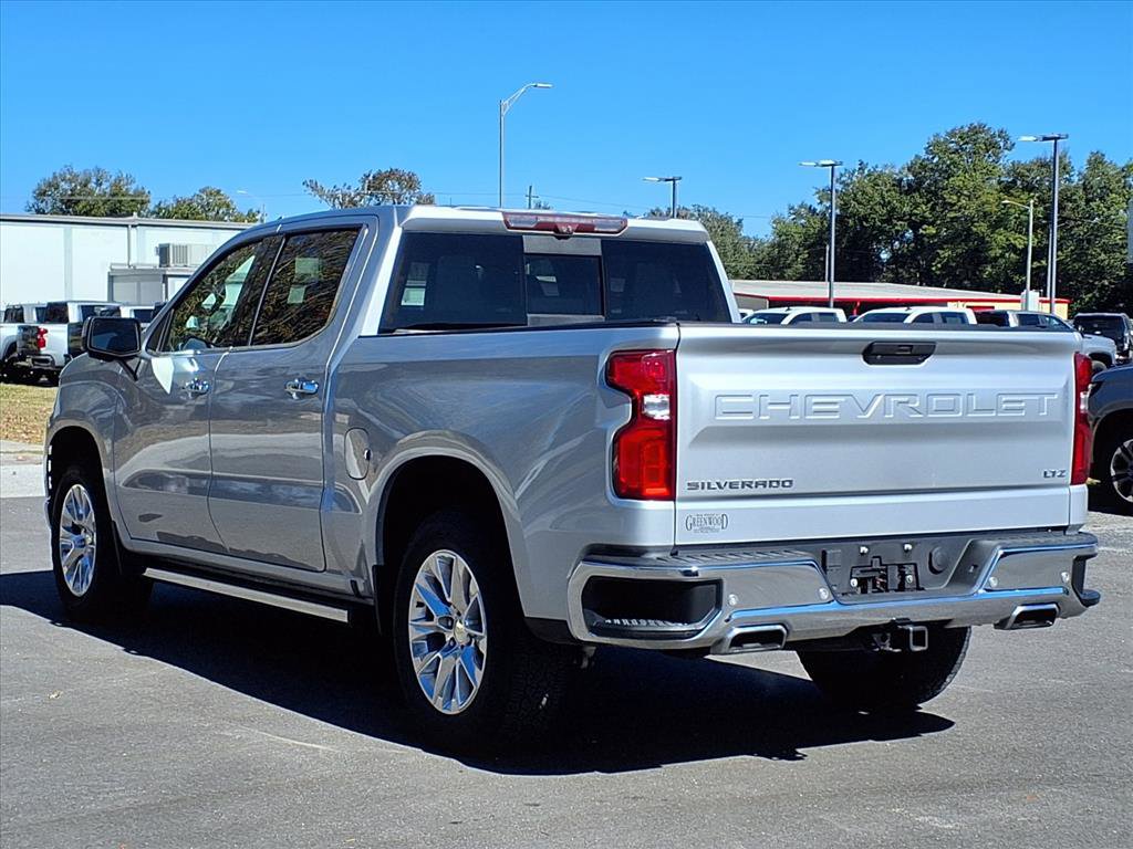 Certified 2021 Chevrolet Silverado 1500 LTZ w/ Technology Package image 27