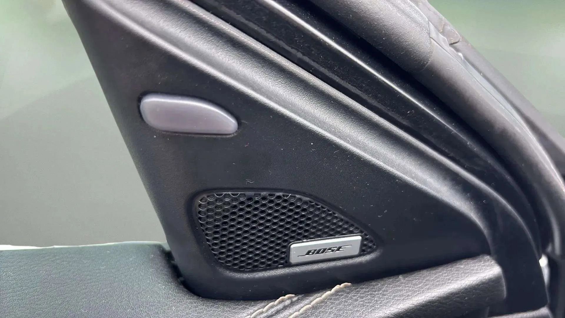 Used 2017 Nissan Maxima Platinum image 12