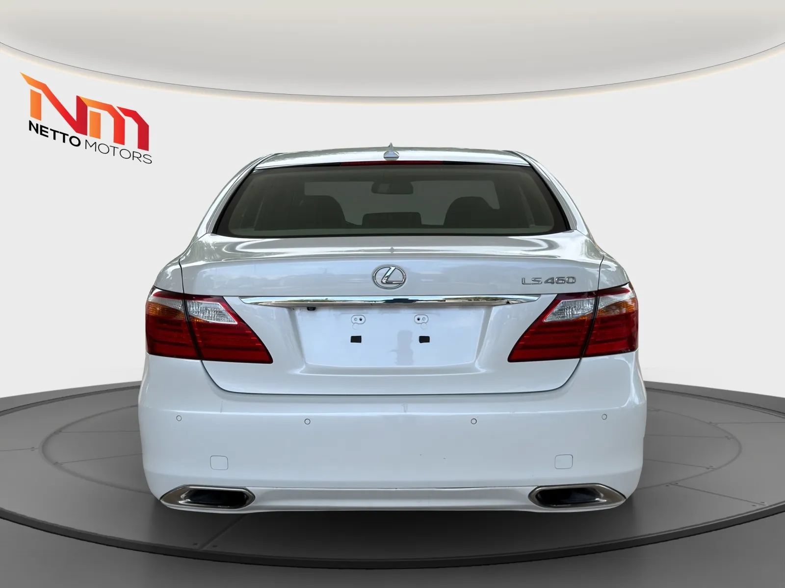 Used 2012 Lexus LS 460 w/ Comfort Pkg RWD image 4