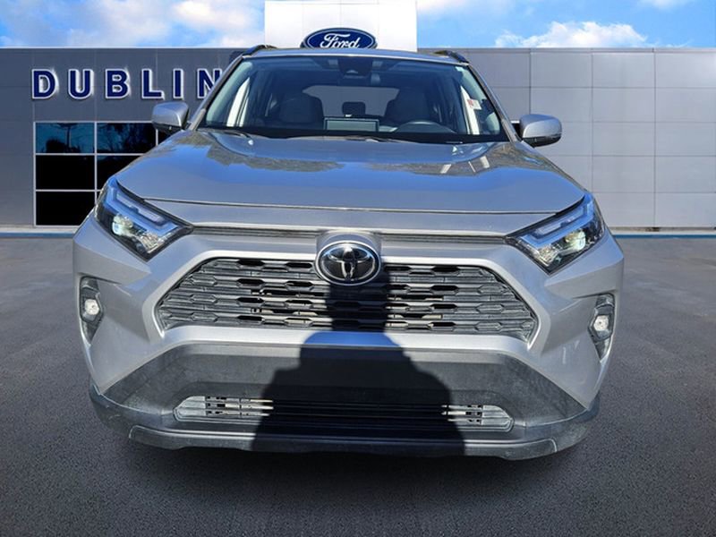 Used 2023 Toyota RAV4 XLE Premium image 2