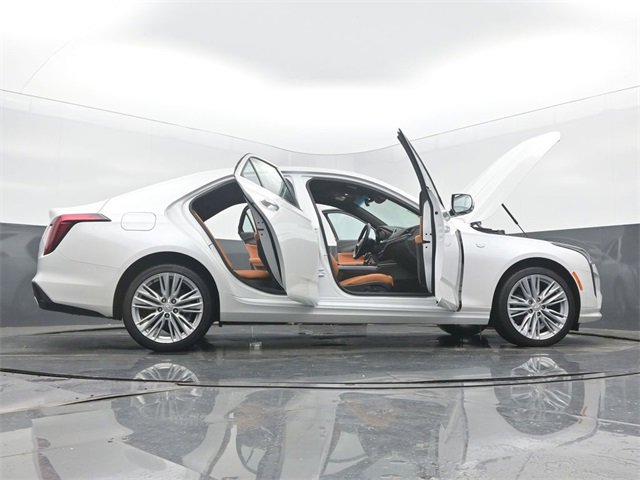 Certified 2025 Cadillac CT4 Premium Luxury image 61