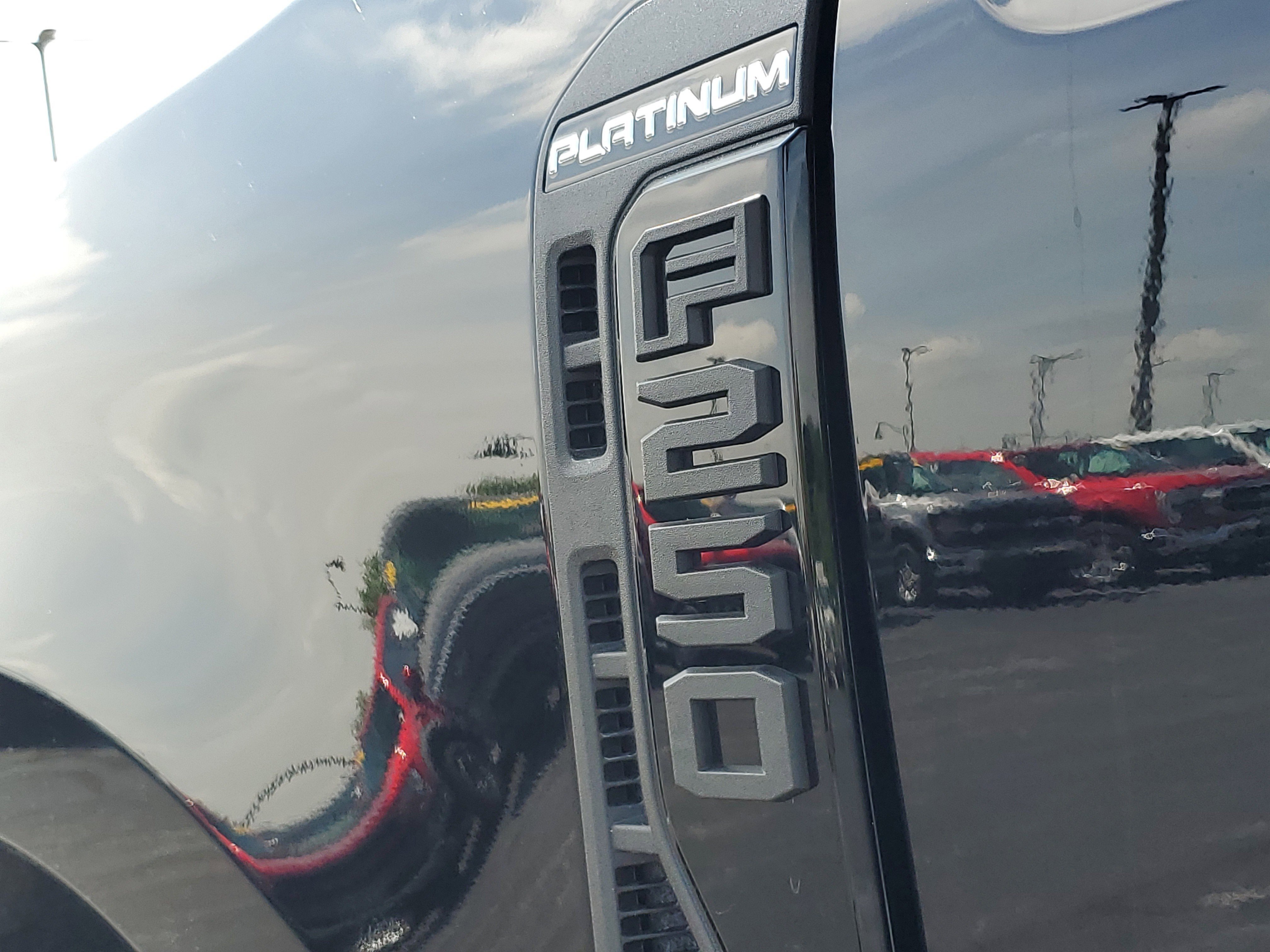 New 2025 Ford F250 Platinum image 7