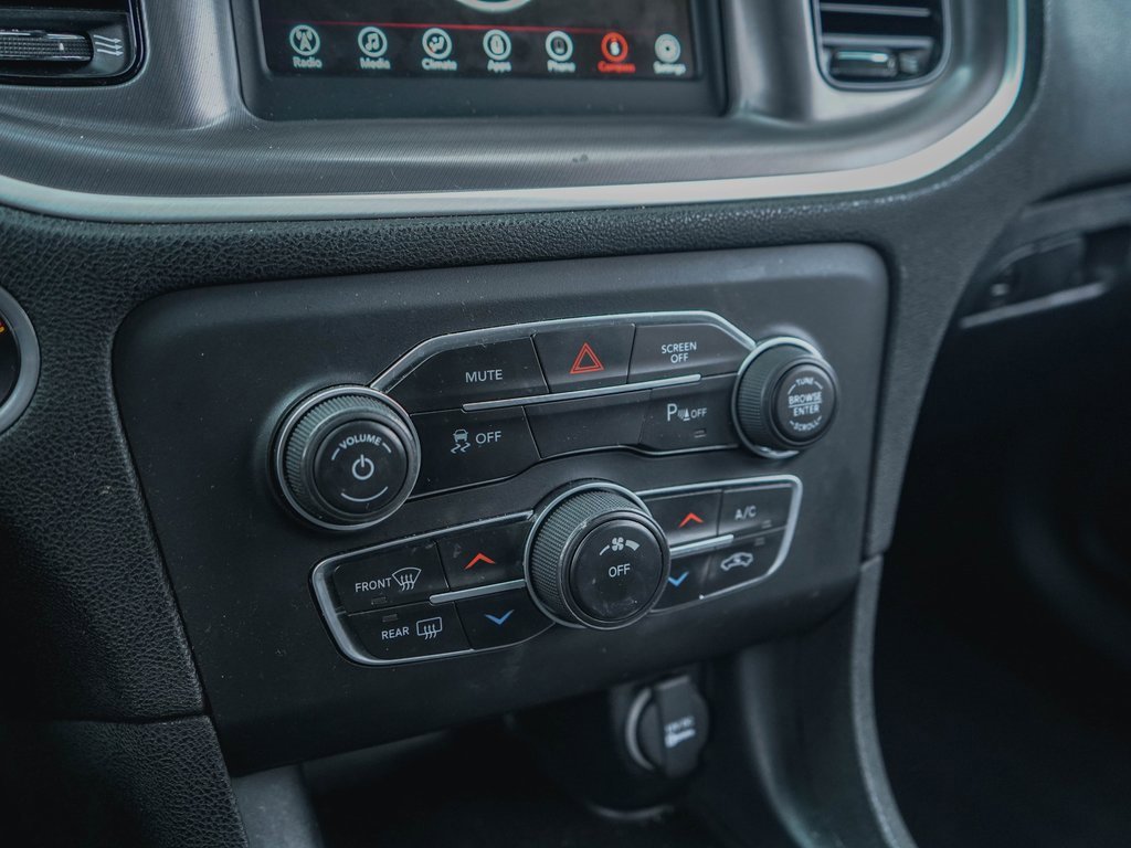 Used 2021 Dodge Charger SXT w/ Blacktop Package image 12