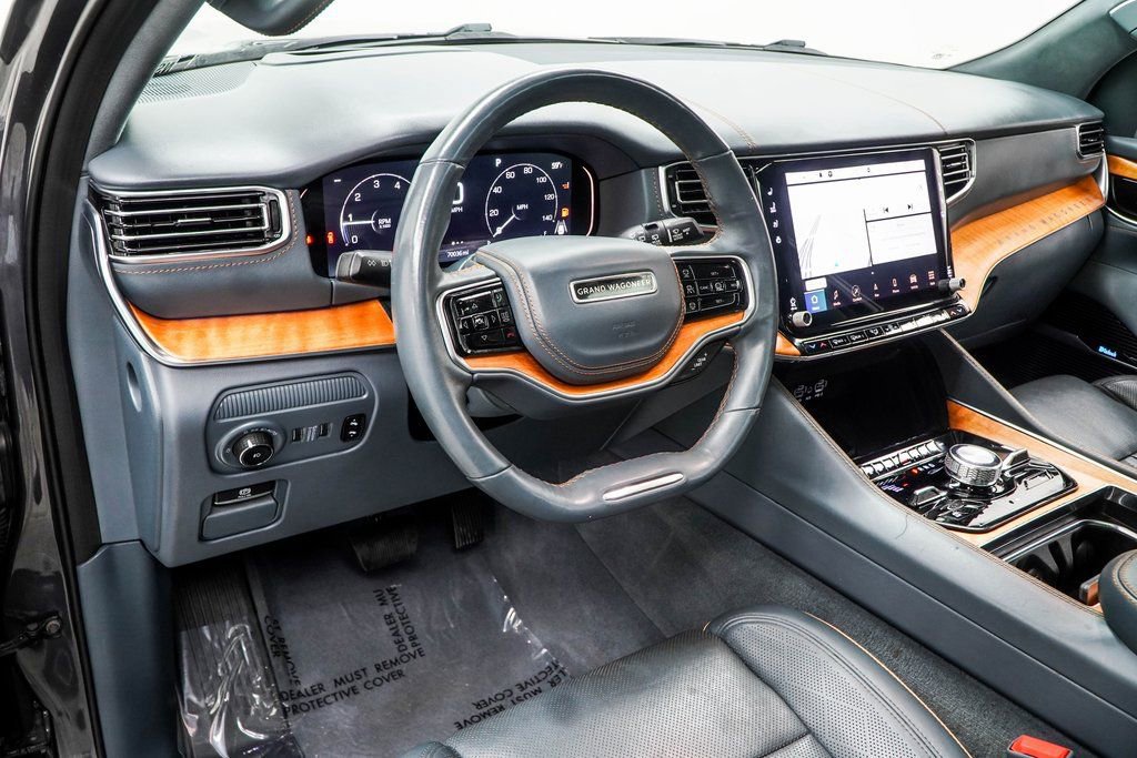Used 2022 Jeep Grand Wagoneer Series II w/ Convenience Group III image 15
