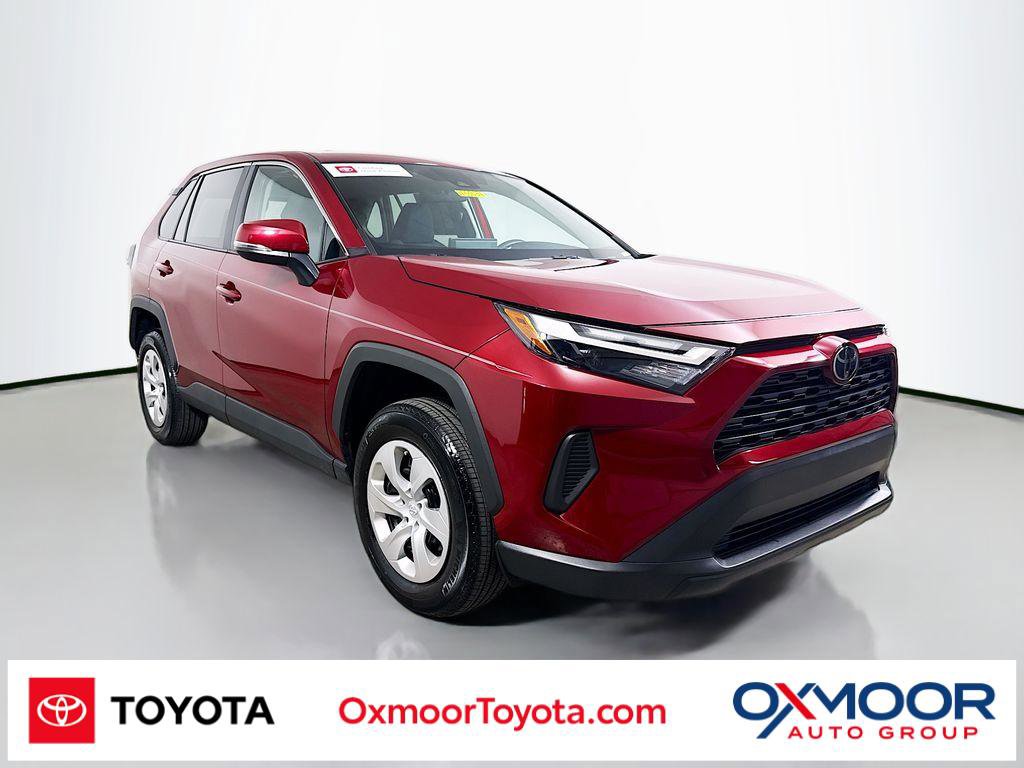 Certified 2024 Toyota RAV4 LE image 1