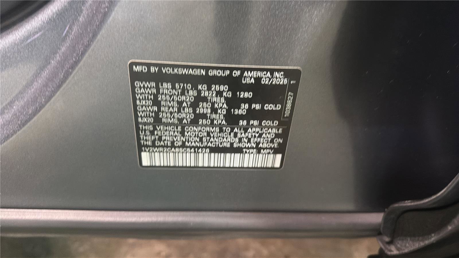 Used 2025 Volkswagen Atlas SE FWD image 27