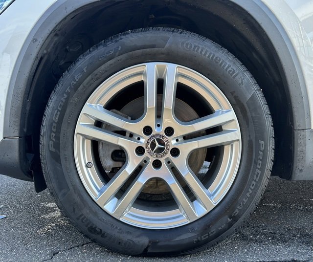 Certified 2021 Mercedes-Benz GLA 250 4MATIC image 11