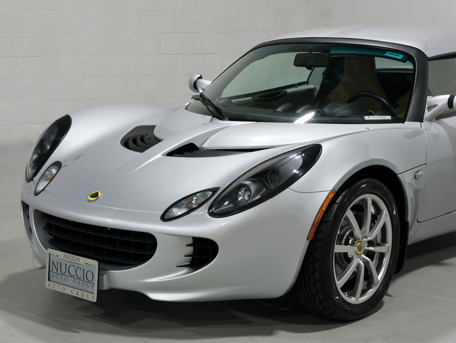 Used 2005 Lotus Elise image 32